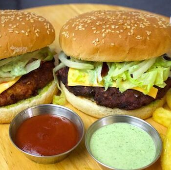 Chicken-Chapli-Kabab-Burger-pakistani